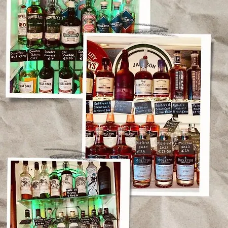 فندق مبيت وإفطار Charlie Foleys