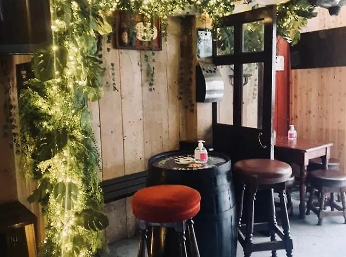 Couette-café Charlie Foleys *